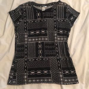H&M patterned t shirt